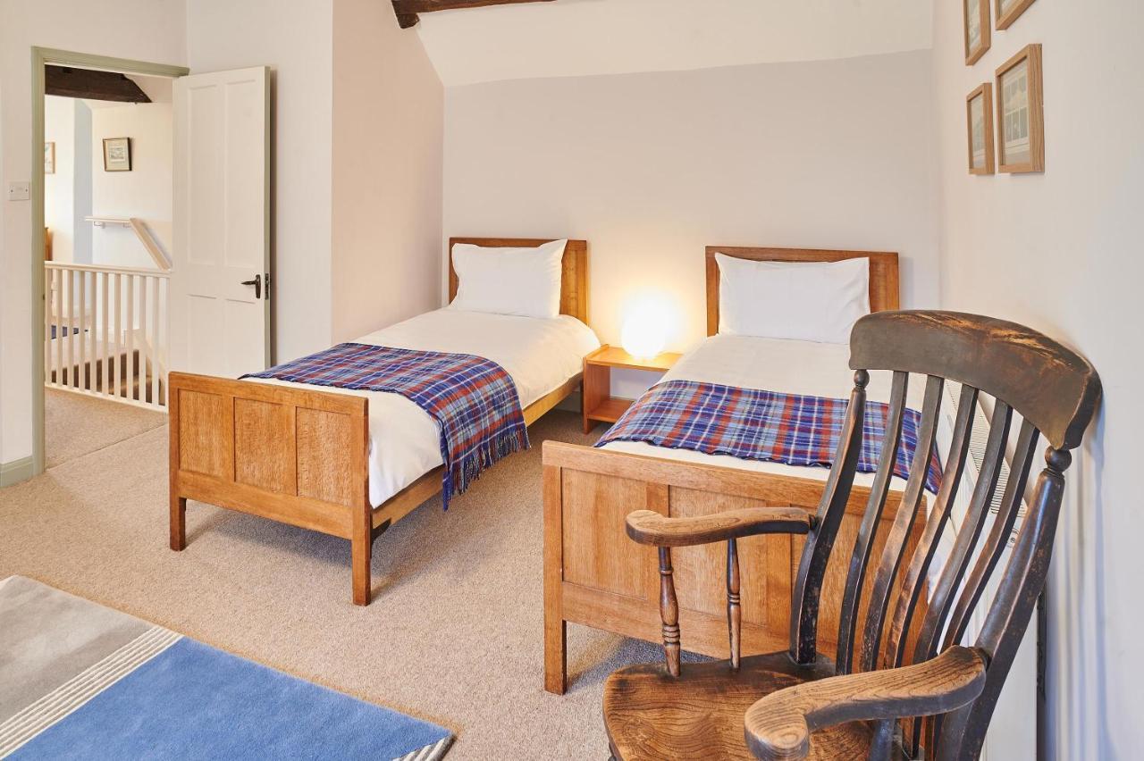 Host & - Penrheol Holiday home *